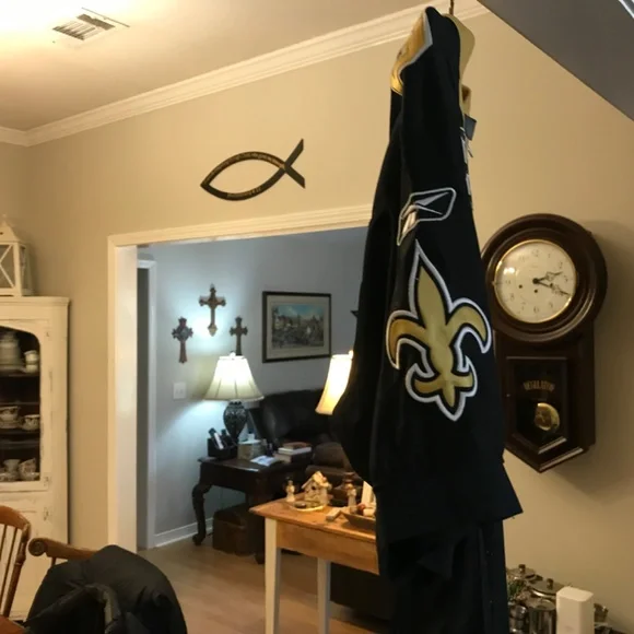 VINTAGE NEW ORLEANS SAINTS ON FIELD WEAR - Picture 3 of 4